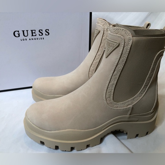 Guess Women’s Light Natural Chelsea Suede Boots - Size 7 - Picture 1 of 8